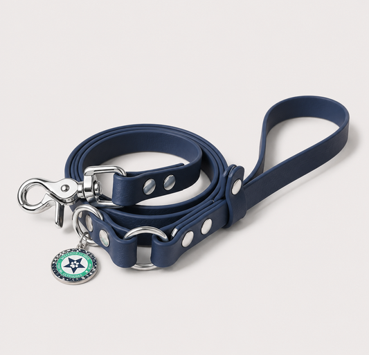 Laisse classique pour chien bleu nuit 16mm waterproof fait main à Marseille — l'Atelier du Chien Français