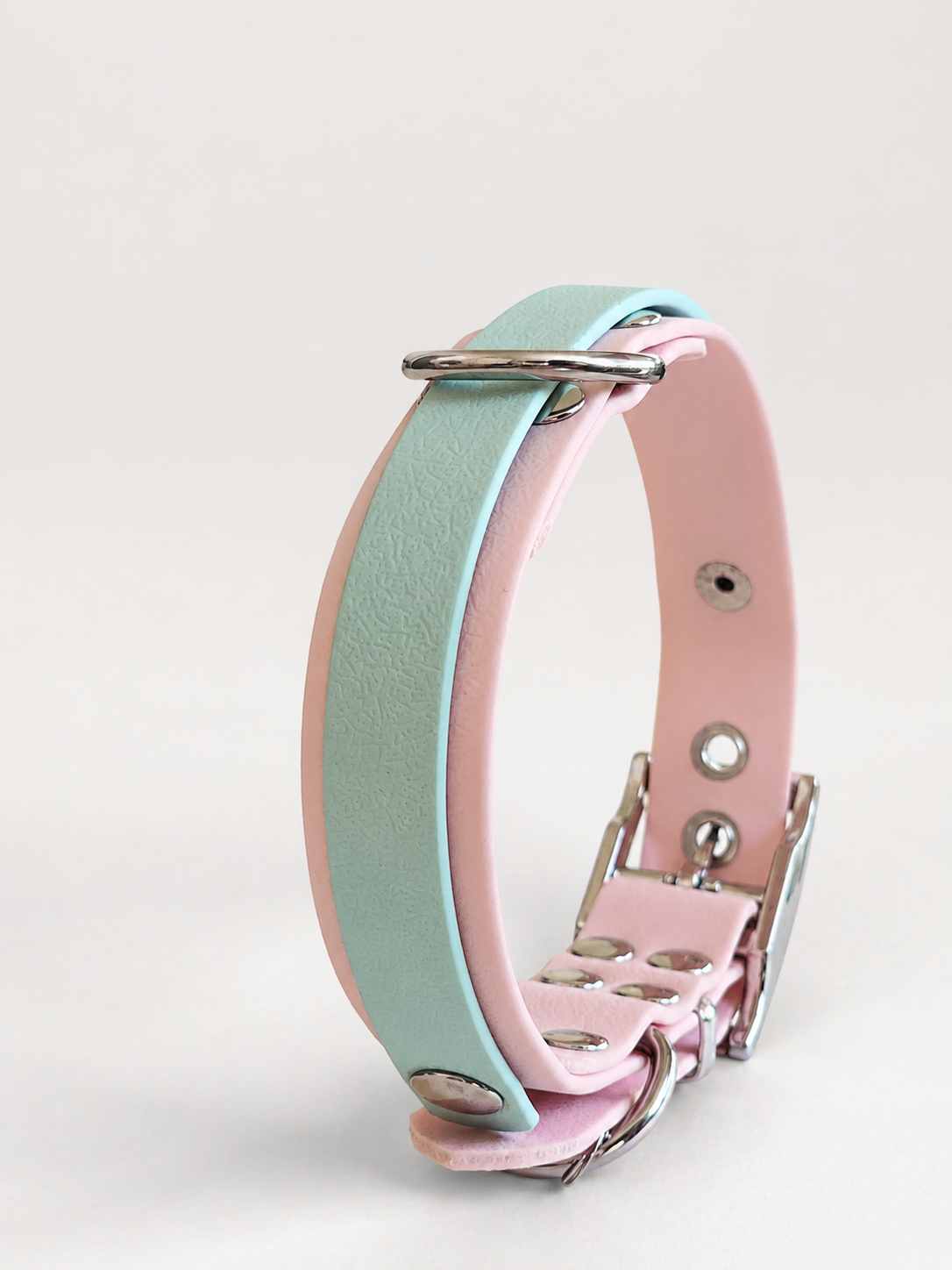 Collier modulable pour chien en TPU rose avec bande amovible colorée bleu pastel