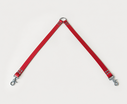 Coupleur de laisse pour chien rouge 25mm waterproof fait main à Marseille — L'Atelier du Chien Français