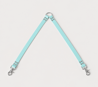 Coupleur de laisse pour chien bleu pastel turquoiise 25mm waterproof fait main à Marseille — L'Atelier du Chien Français