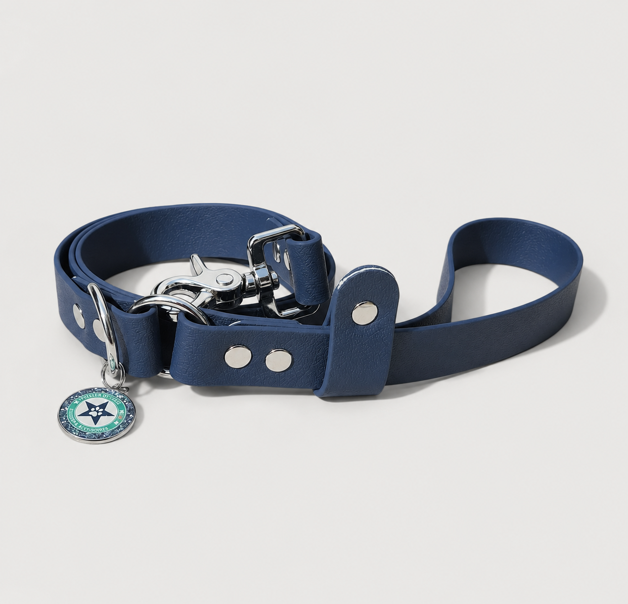 Laisse classique pour chien bleu nuit 25mm waterproof fait main à Marseille — l'Atelier du Chien Français