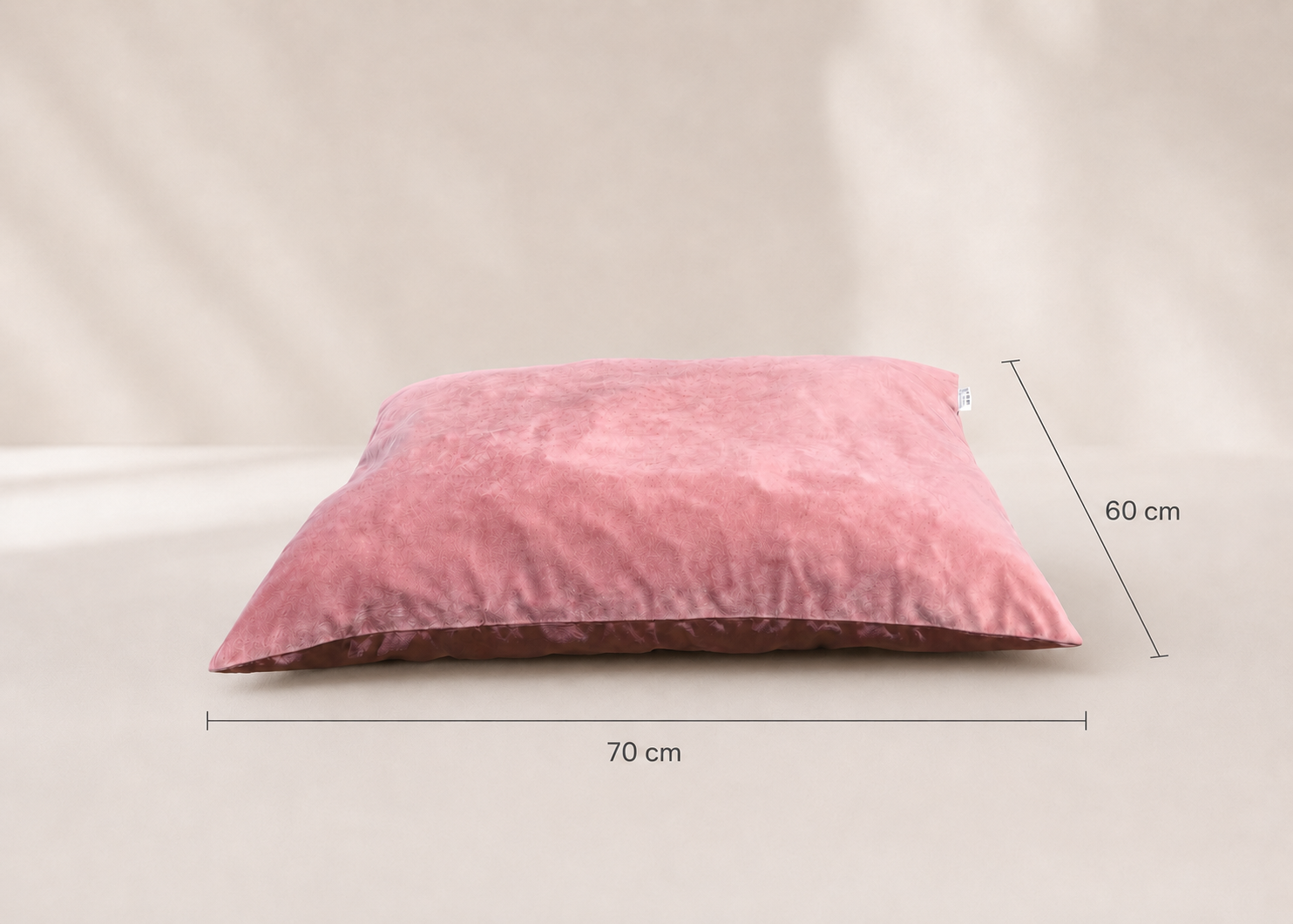 Housse de rechange officielle couleur bois de rose en 70cm par 60cm pour le Coussin Signature "Lili" L'atelier du Chien Français. Velours premium fait main à Marseille